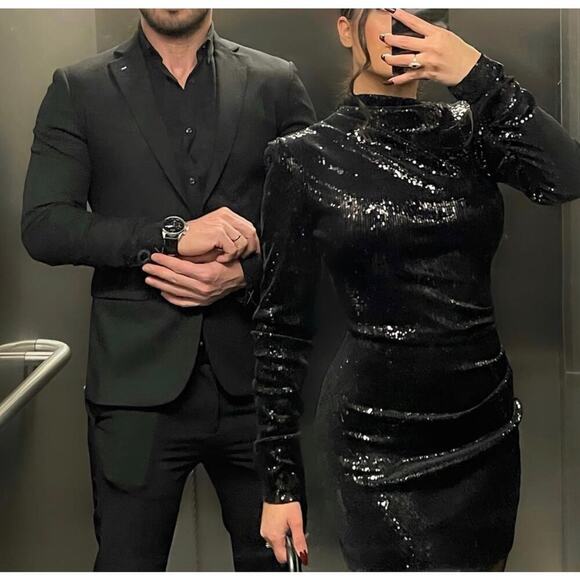 ZARA BLOGGER FAVORITE SHOULDER PAD DRAPED DRESS BLACK - Picture 3 of 15